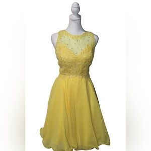 Yellow short dress size large Poly usa brand homecoming, graduation, spring